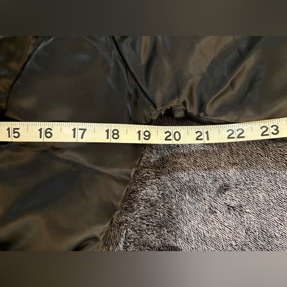 Laundry by Shelli Segal Woman’s Puffy Winter Coat - Picture 11 of 12